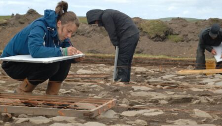 Orkney’deki Neolitik Alan, 20 Yıl Sonra Yeniden Gömülüyor